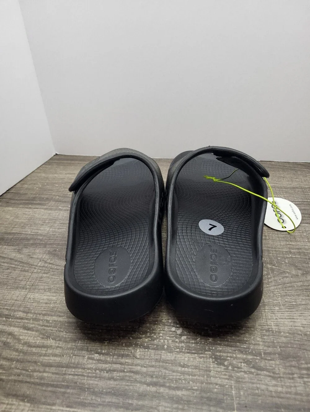 OOFOS OOAHH Sport Flex Limited Slides Men’s 7 Wms 9 Black Labyrinth Black New
